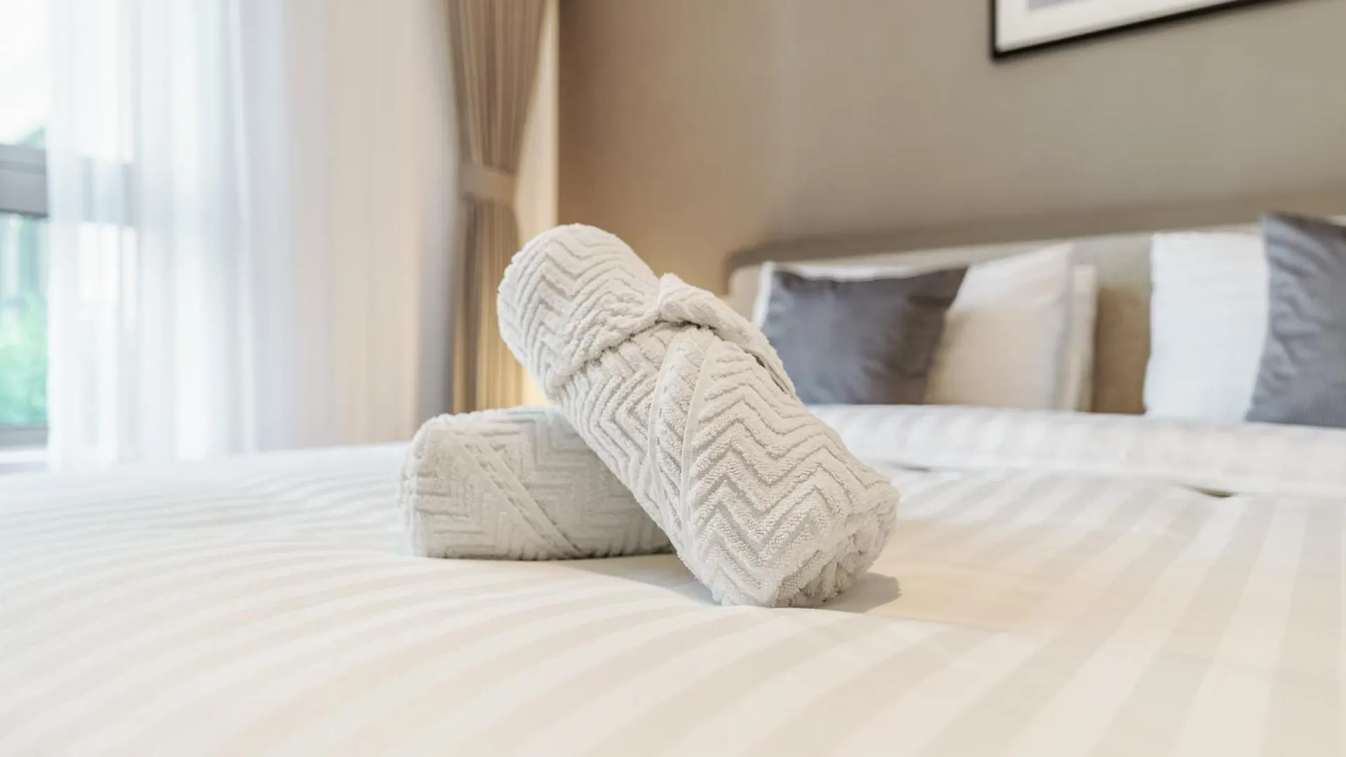 One Bedroom Apartment At Port De La Mer, Le Pont 113, Jumeirah, Dubai United Arab Emirates