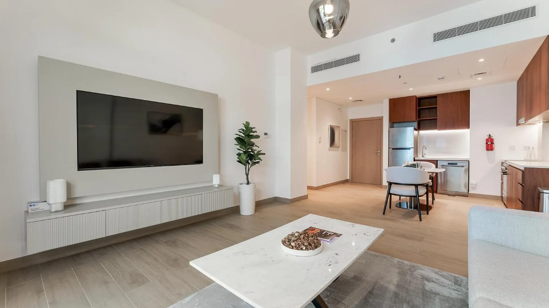 One Bedroom Apartment At Port De La Mer, Le Pont 113, Jumeirah, Dubai